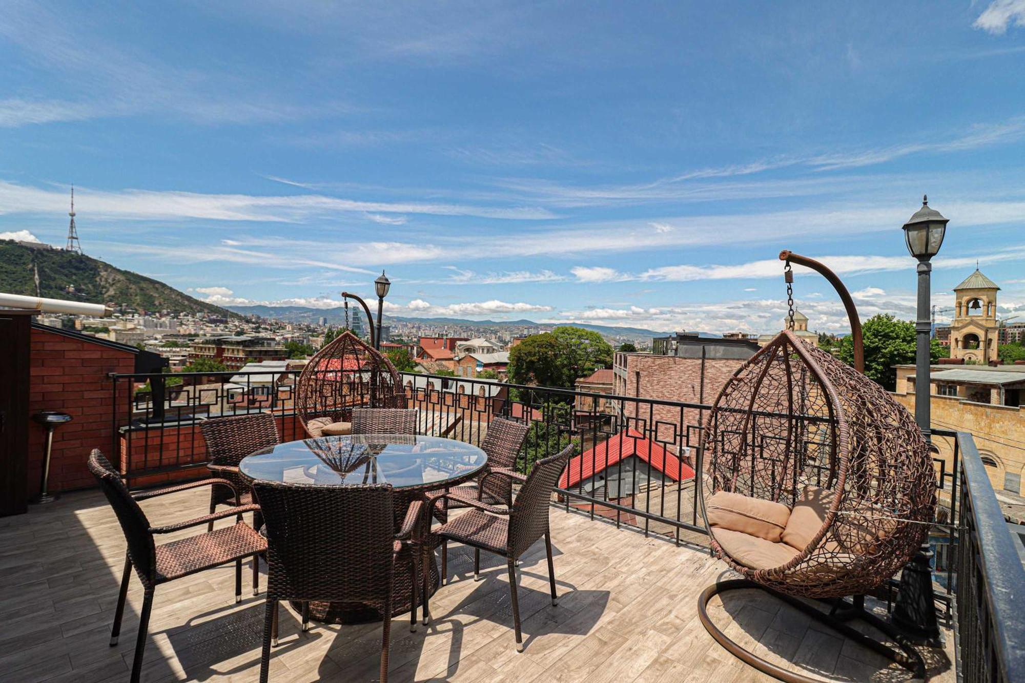 3br W Huge Terrace & Magnificent Views