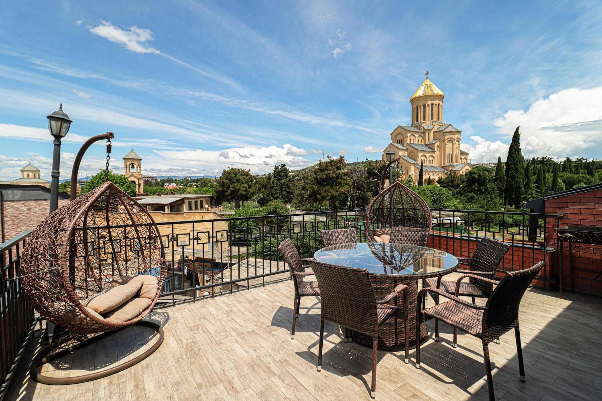 3br W Huge Terrace & Magnificent Views Апартаменты